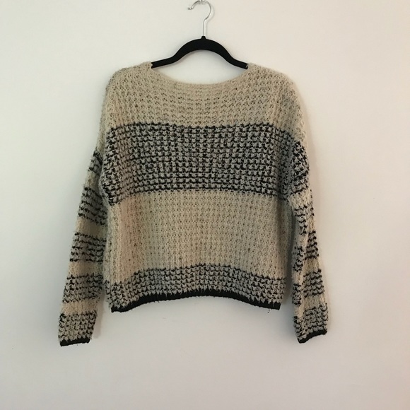 Only Sweater - Picture 3 of 5